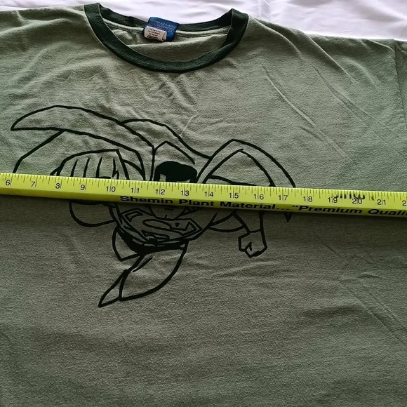 Vintage Valour DC Comics Olive Superman Graphic Tee - Picture 2 of 7